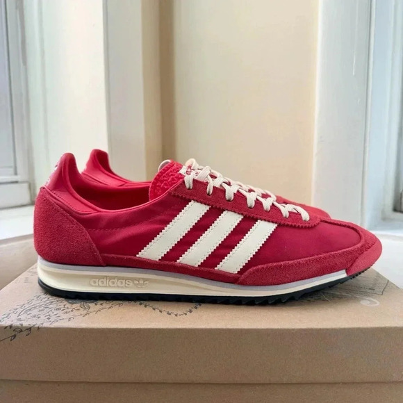 NWT Adidas Originals SL 72 Sneaker Shoes Women's in Red Scarlet White SL72 - Picture 1 of 11